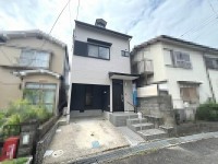 ●JR「草津駅」徒歩17分
●2026年8月リフォーム済
●LDK約17.5帖