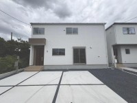 ●オール電化住宅
●5LDK
●リビング階段