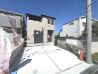 DEMO-01 ●長期優良住宅、ZEH水準住宅
●耐震等級3取得
●バルコニー2ヶ所
●駐車2台可（車種による）